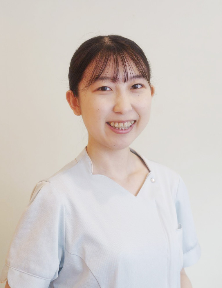 ヤマダ ヒナ／歯科衛生士