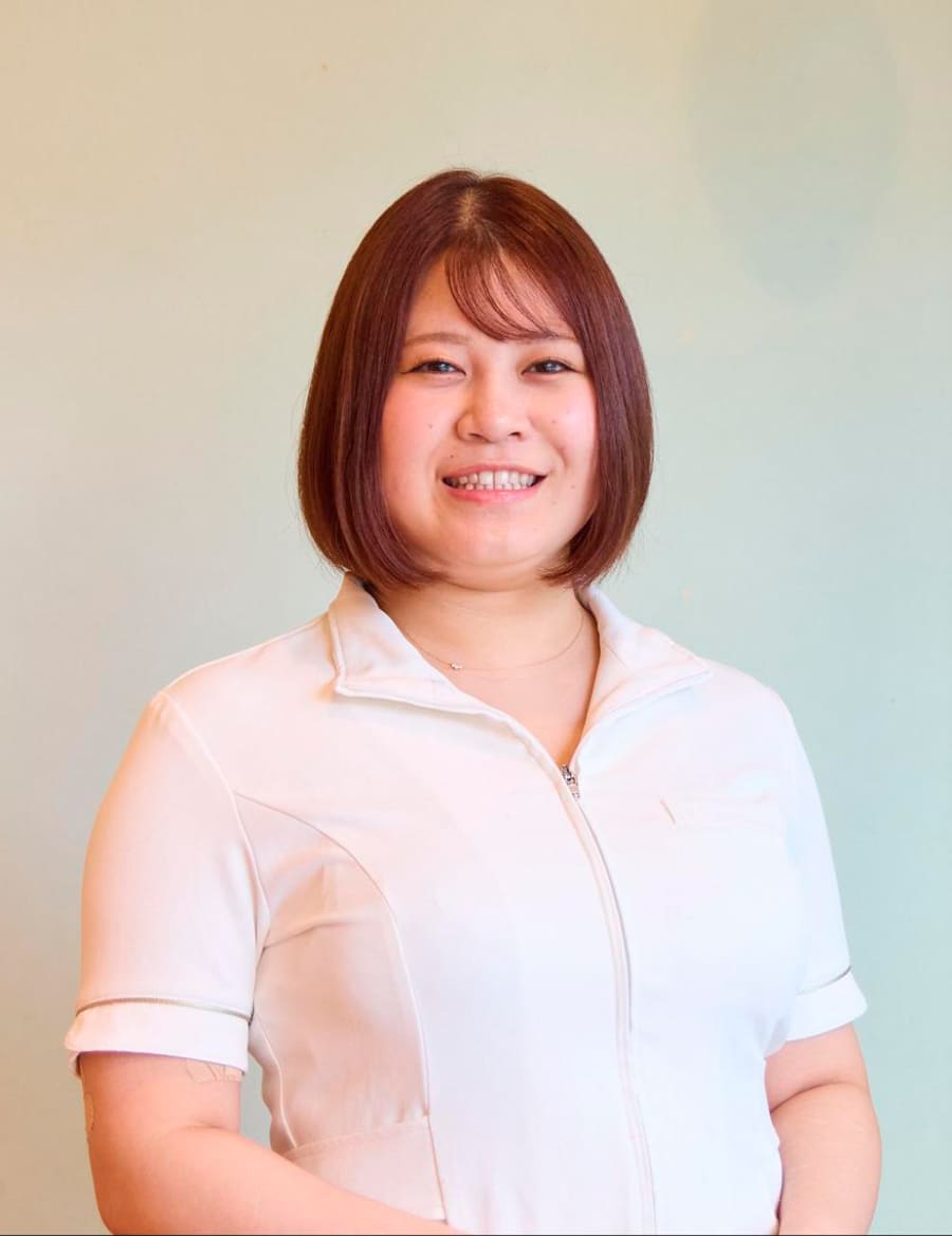 ヨシダ マユ／受付・トリートメントコーディネーター